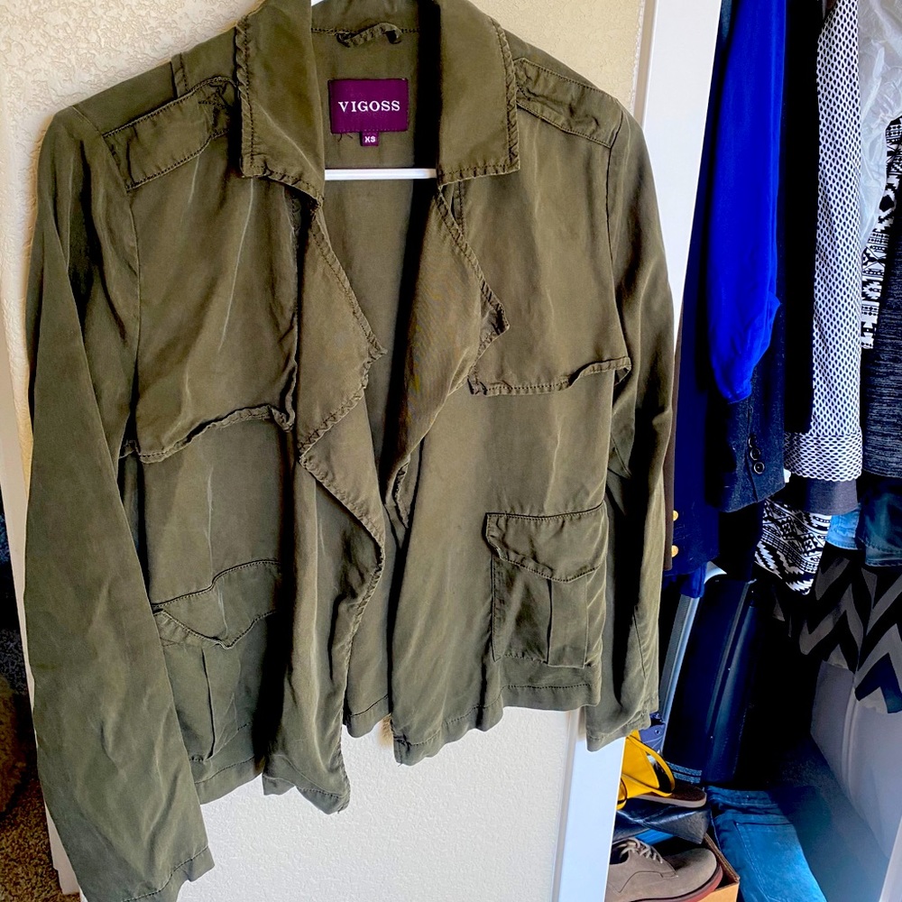 Army green top
